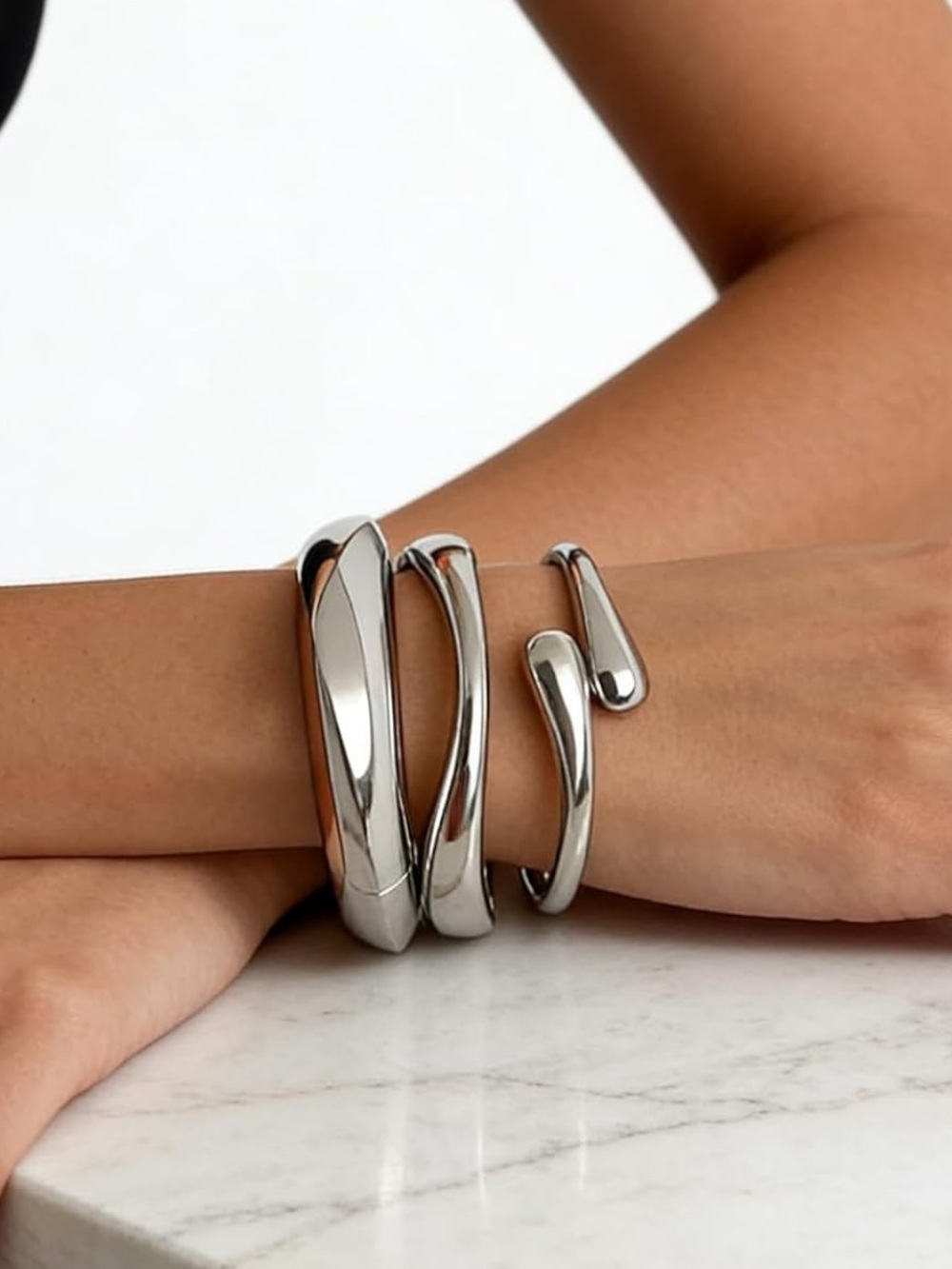 Aurette Sculptural Silver Cuff
Bracelet Set - Picture 3 of 5